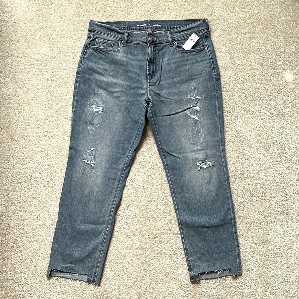 Old Navy Mid Rise Ripped Cut-Off Boyfriend Jeans Size 10